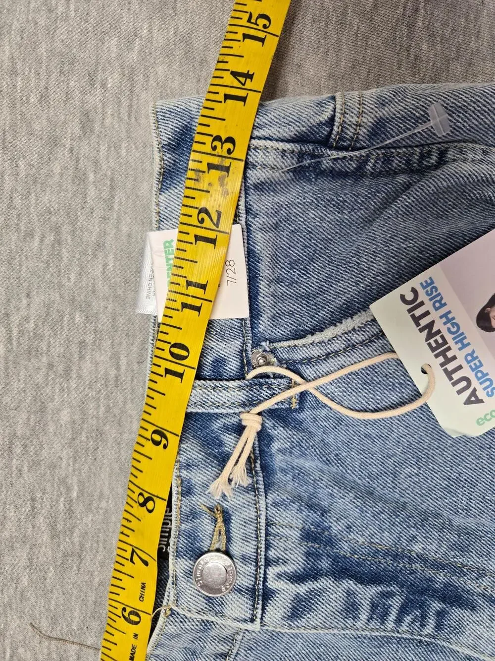 Simple Society Shorts Juniors 7/28 Blue Super High Rise Carpenter Denim Cargo